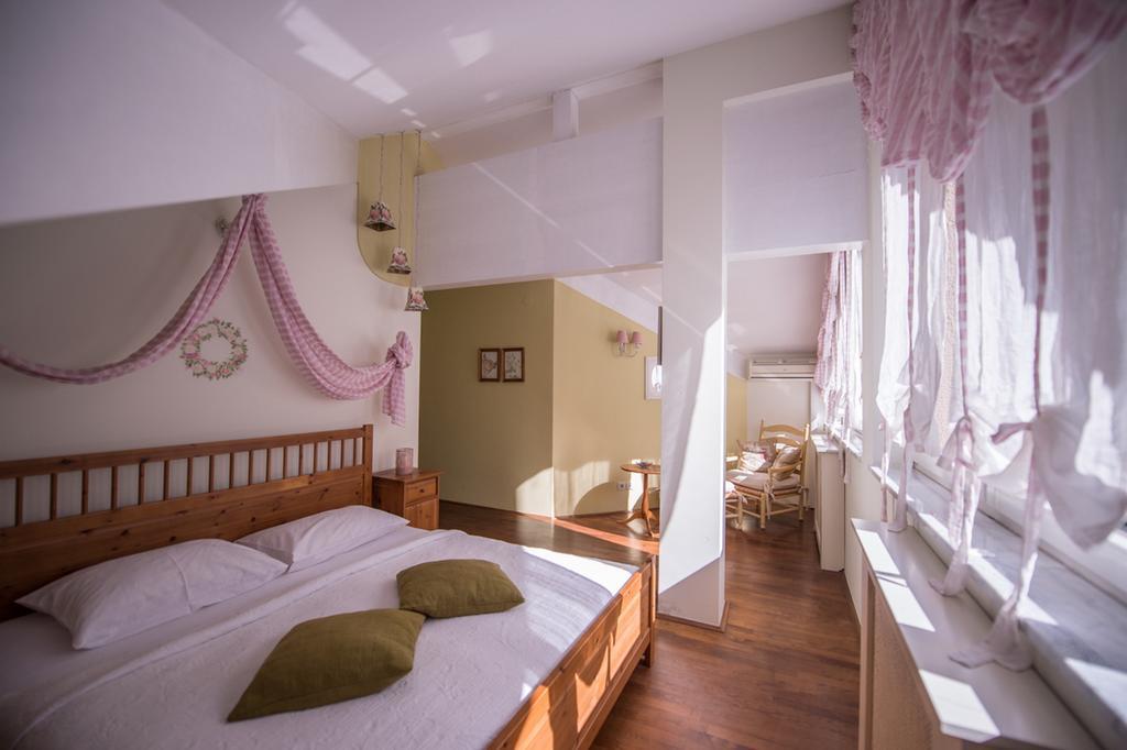 Guesthouse Trajbar Team Zaprešić Eksteriør billede